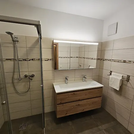 Weitblick, Ritzinger Gmbh Апартаменты *